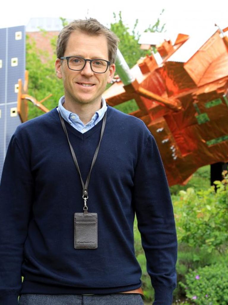 Metop operations – working as a Spacecraft Engineer at EUMETSAT Metop operations – working as a Spacecraft Engineer at EUMETSAT